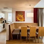 Апартаменты Alpinlodges Matrei Матрай-ин-Осттироль