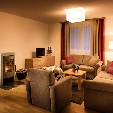 شقة Alpinlodges Matrei *